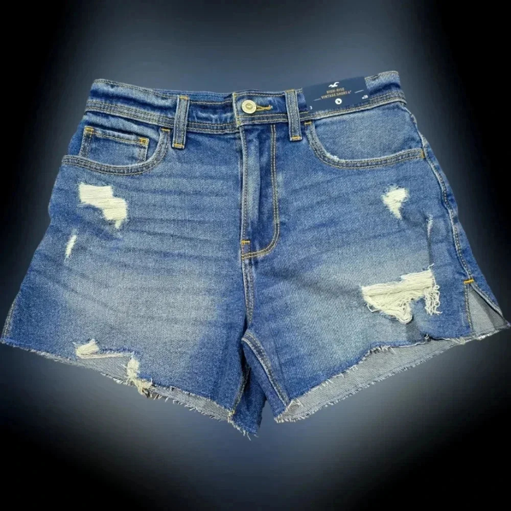 Hollister High-Waisted Distressed Denim Shorts with Sunflower Patch w26